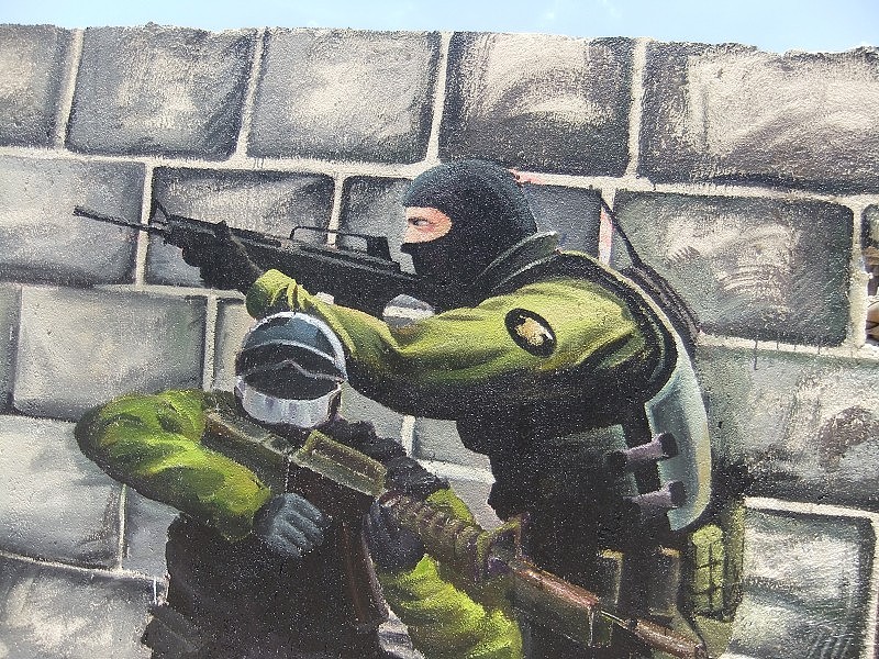 湖南宁乡真人cs场景墙绘