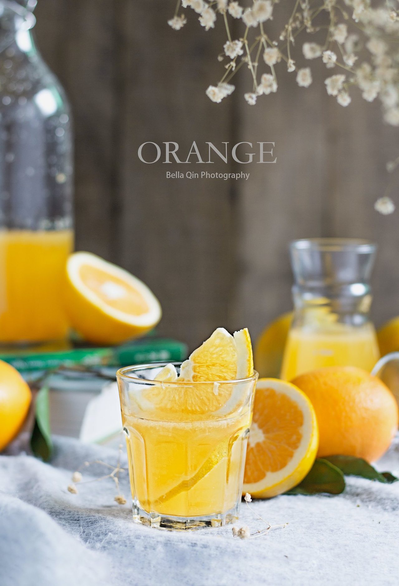 纯橙汁的选择性聚焦摄影 · 免费素材图片