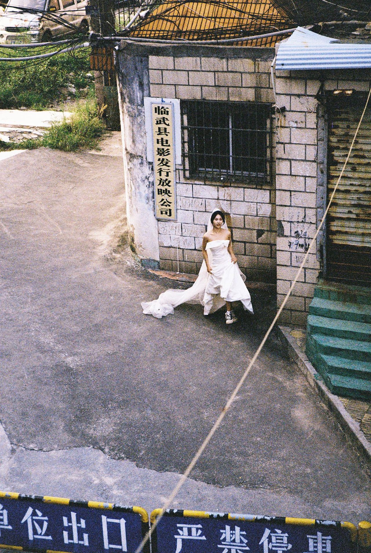 用电影的拍摄手法过完这一生