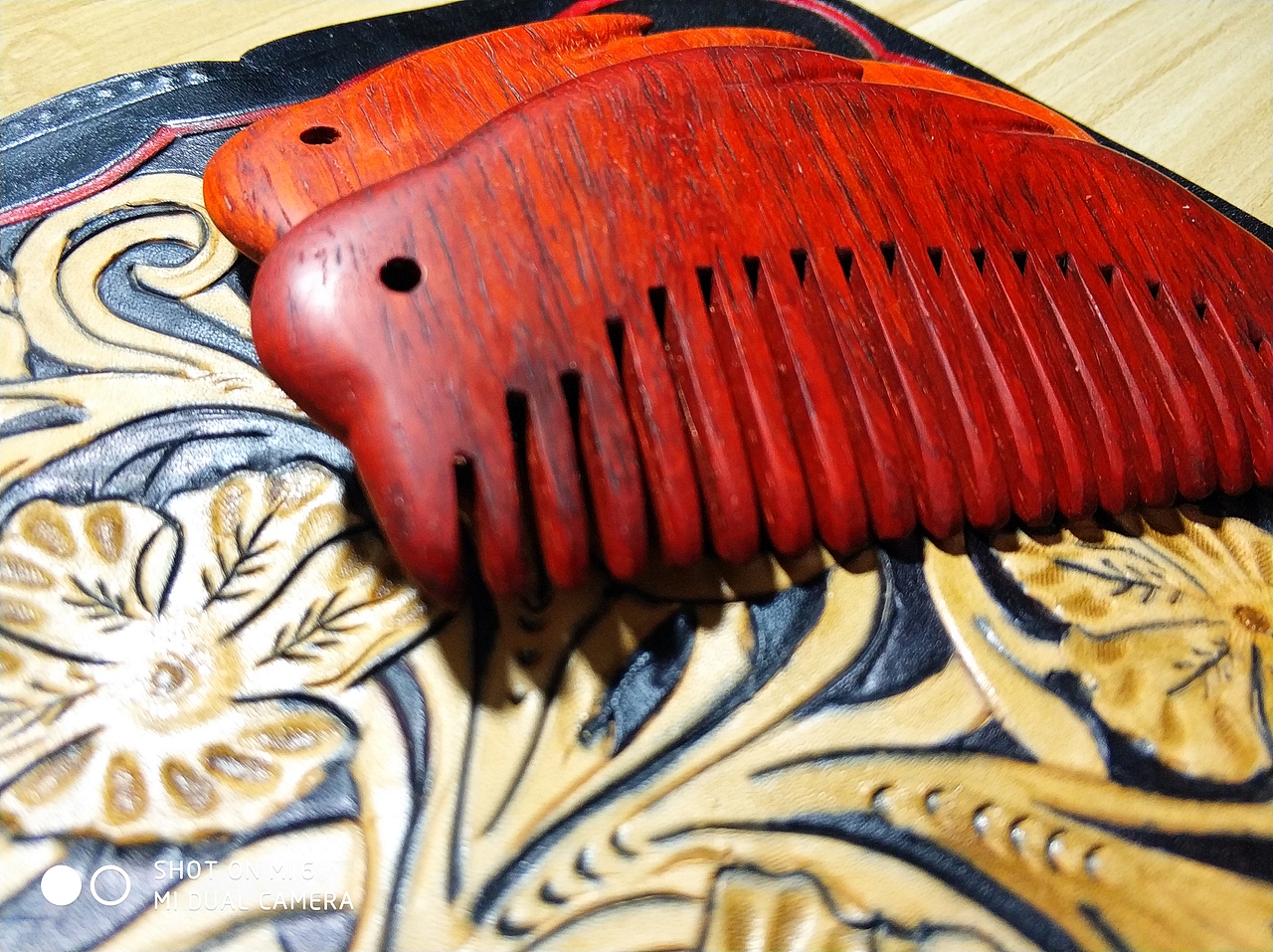 红花梨,紫芯苏木梳子