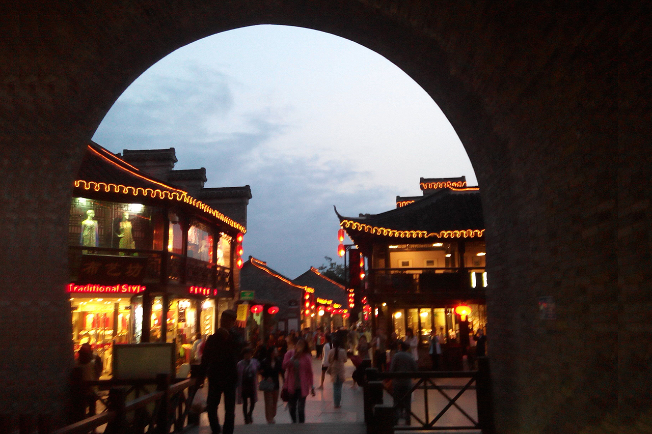 东关的神思（图ZMzA3ODE5NDY4） - 艺术插画 - 站酷设计师插画哥原创素材 - 站酷ZCOOL