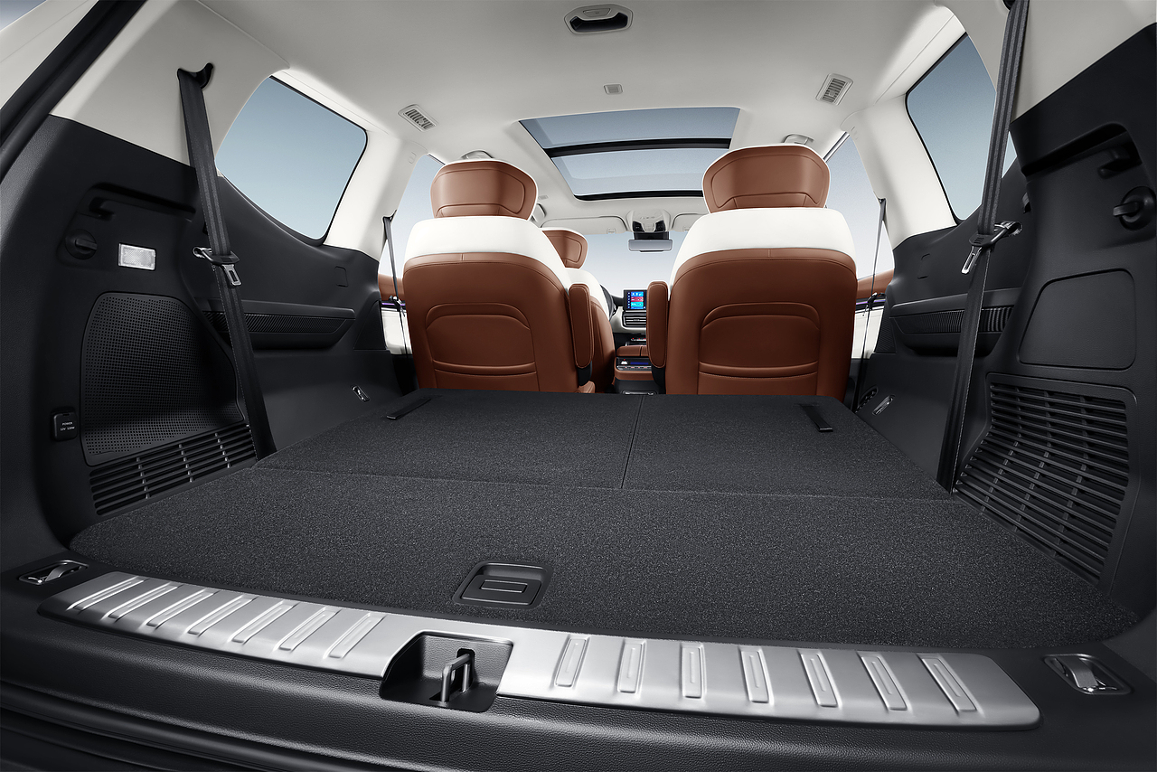 汽车修图 内饰 棚内 修图