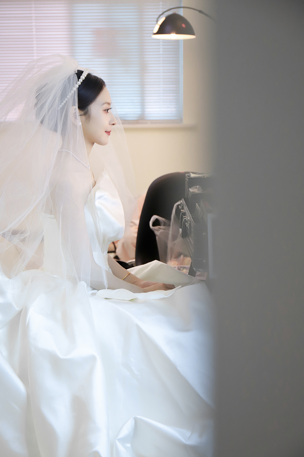 眼神丨婚礼跟拍摄影