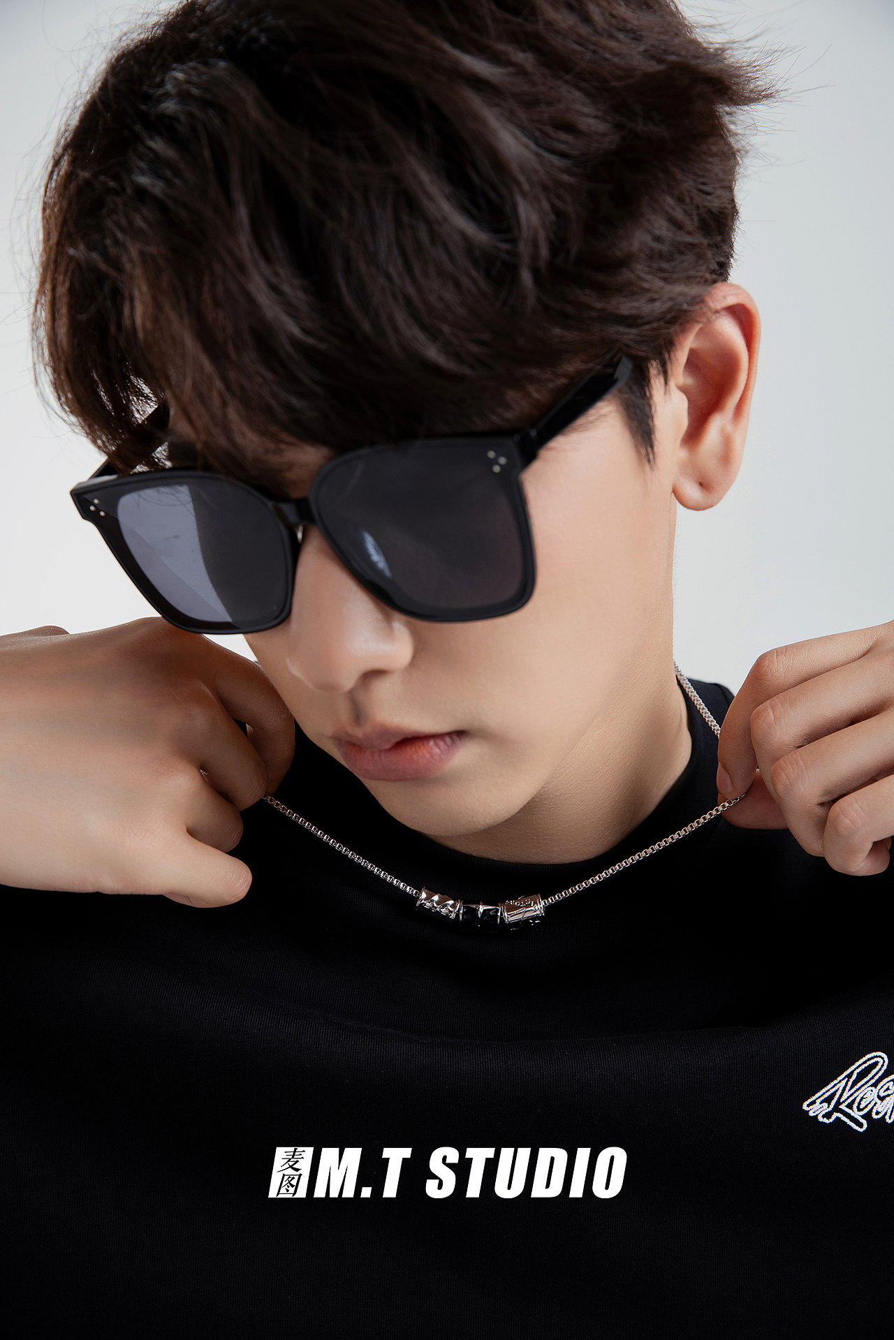 男模银饰手镯戒指饰品首饰男士项链冷酷