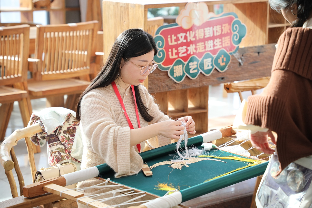 潮汕文化 饶平布马舞 非遗活动海报 摊位零食 cdr绘制