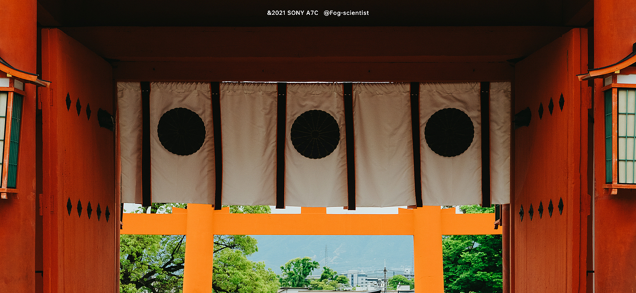 稻荷伏见 | Photo | 雾里学家 | 20 | #速写人间烟火#