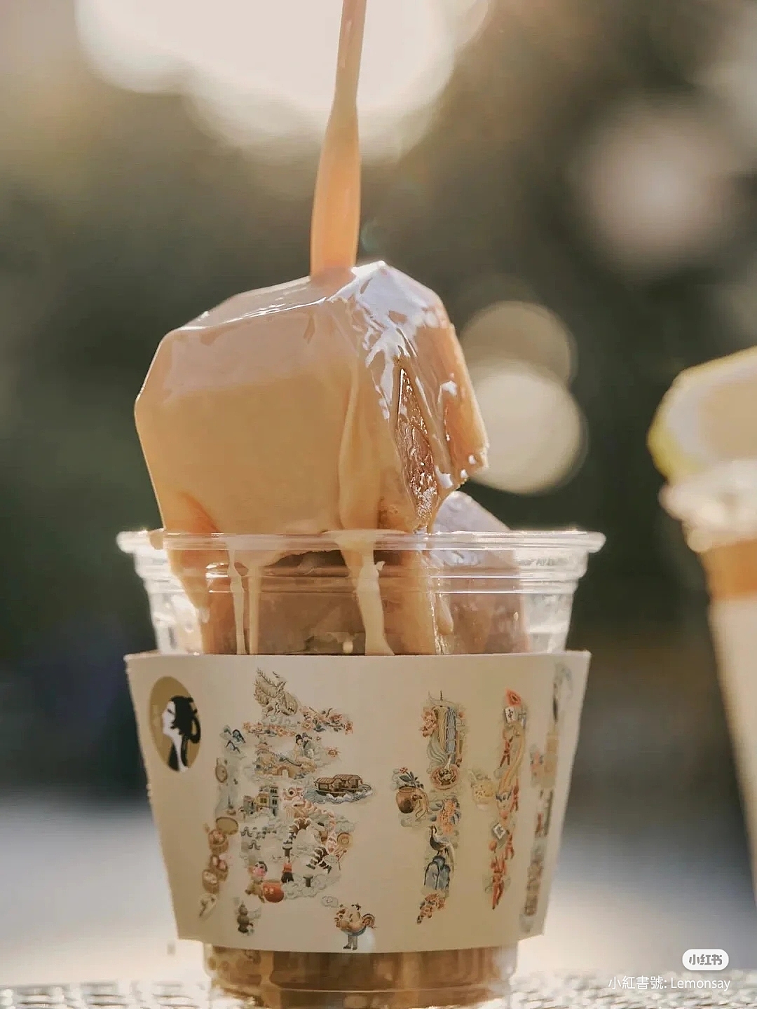 茶理宜世- 粤绣主视觉海报设计与广州限定杯及周边设计（图ZMzIwMjYwODg0） - 海报 - 站酷设计师Celia犀莉呀原创素材 - 站酷ZCOOL