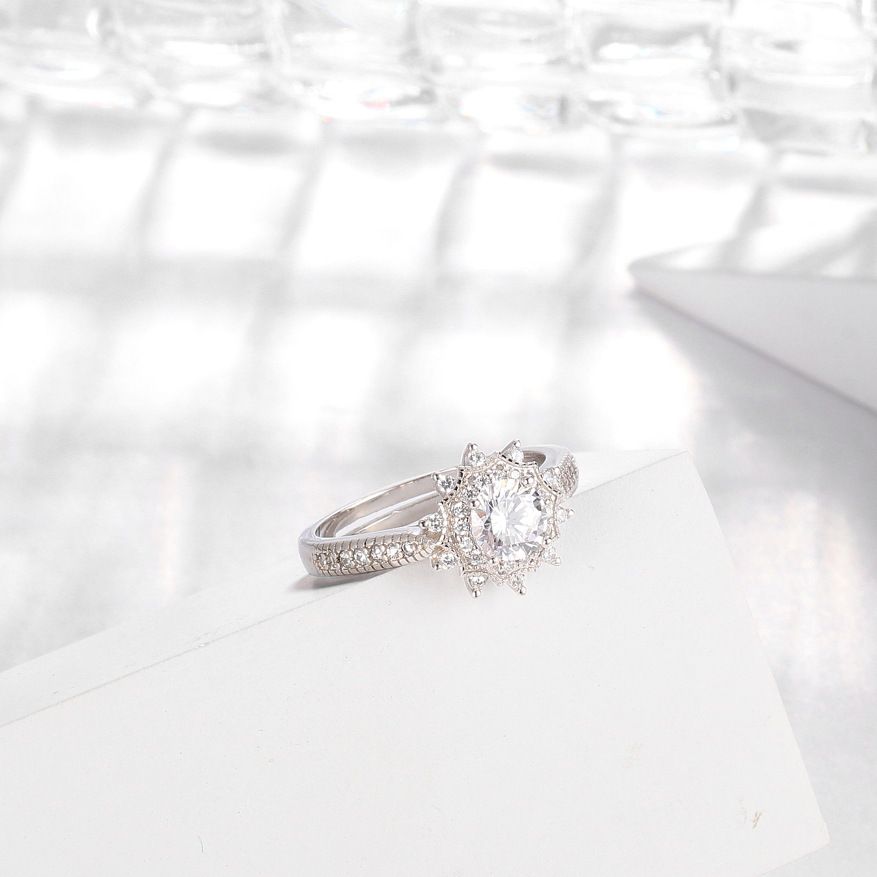 番禺|珠宝摄影 首饰摄影（图ZMzYxMDA5NjU2） - 产品摄影 - 站酷设计师番禺摄影小雅原创素材 - 站酷ZCOOL