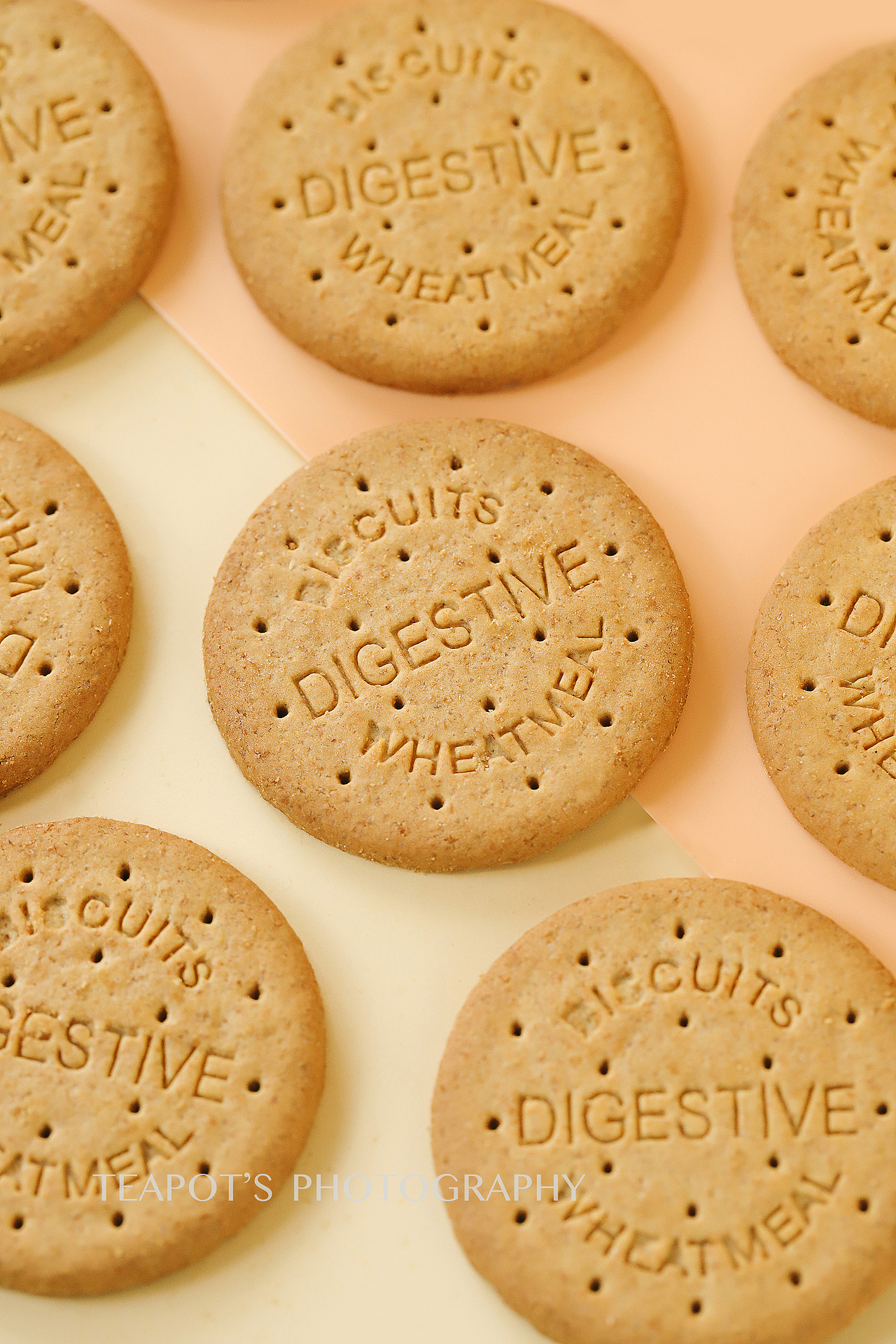 美食摄影 | 谷优消化饼（图ZMzQwOTk5NTU2） - 美食摄影 - 站酷设计师摄影师酱壶原创素材 - 站酷ZCOOL