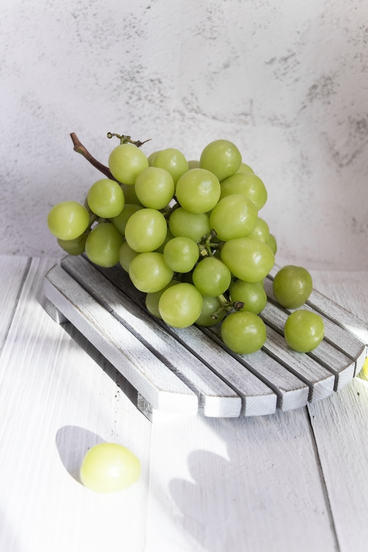 一串葡萄，真的，看的，不是用来吃的（图ZMzIwMDYyNTQw） - 产品摄影 - 站酷设计师FirstRaysDesign原创素材 - 站酷ZCOOL