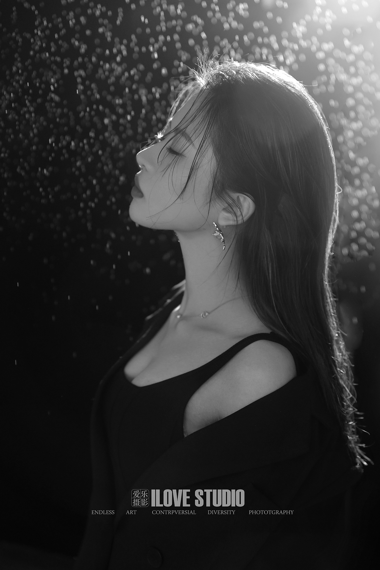 爱乐摄影原创写真作品——《Mrs.潘》