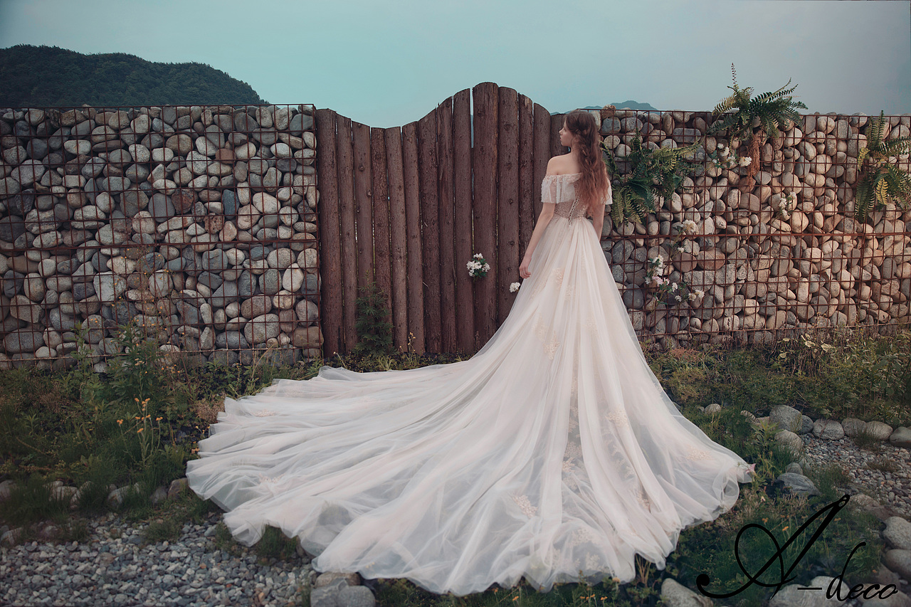 初夏（图ZODEyODgyNzI=） - 正装/礼服 - 站酷设计师Adeco婚纱礼服原创素材 - 站酷ZCOOL