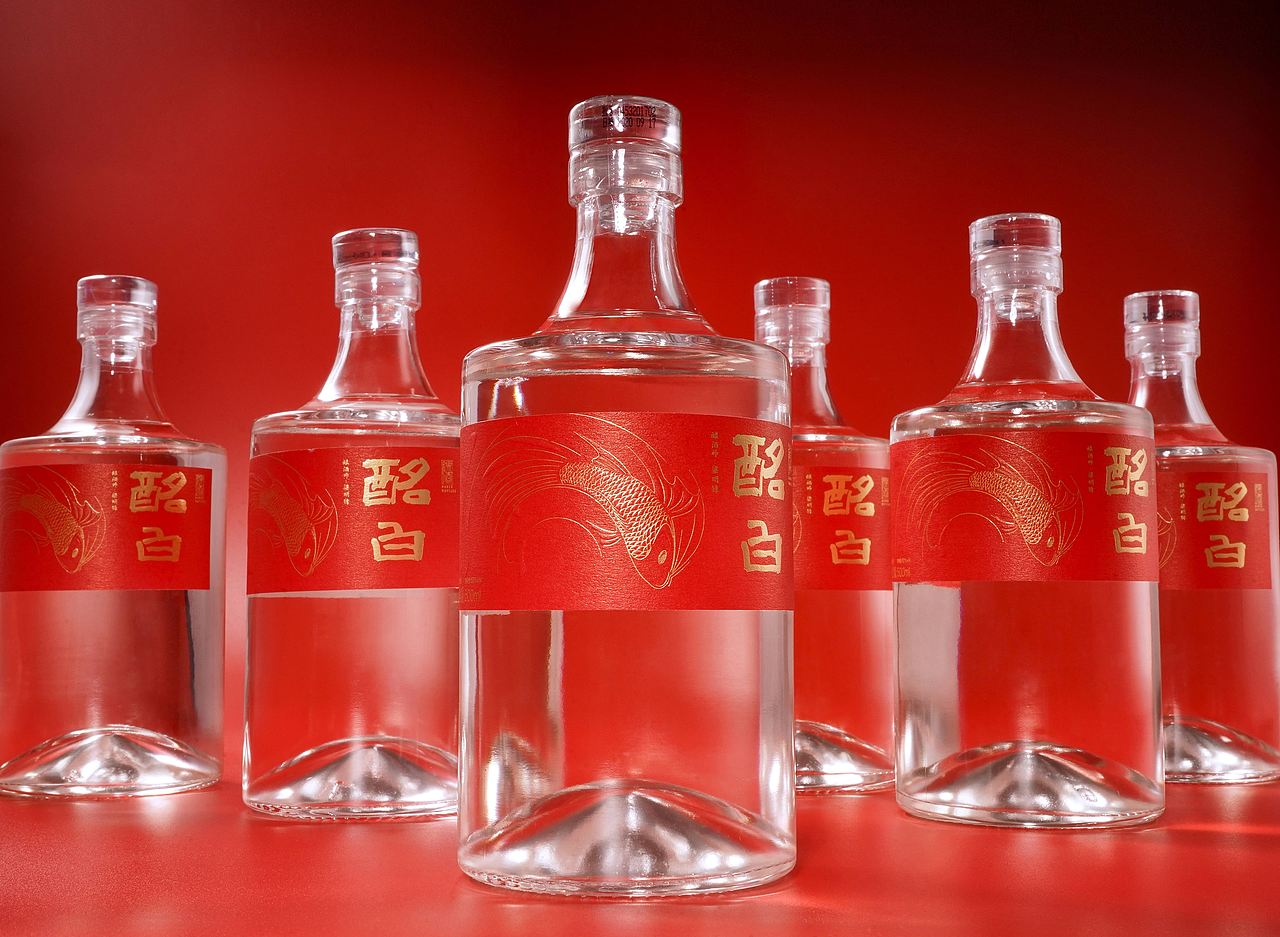 酩白x找玖创意 I 喝锦鲤 交好运（图ZMjc4MzM5NDY0） - 包装 - 站酷设计师找玖创意原创素材 - 站酷ZCOOL