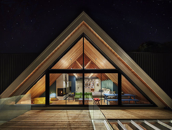 加拿大安大略Drake Devonshire活泼个性的酒店空间设计案例