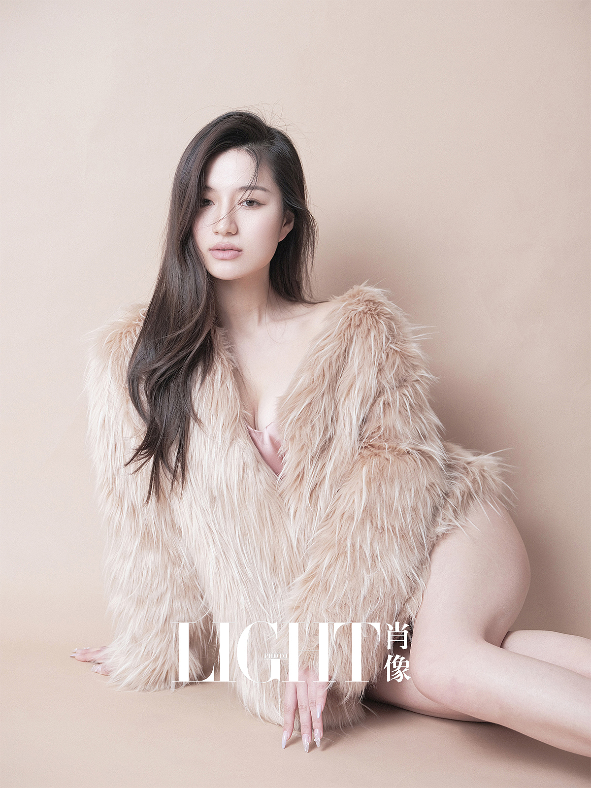 氛围感很高级的时尚杂志写真,又A又纯/北京浅光肖像