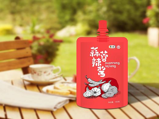 中粮蒜蓉辣酱包装设计