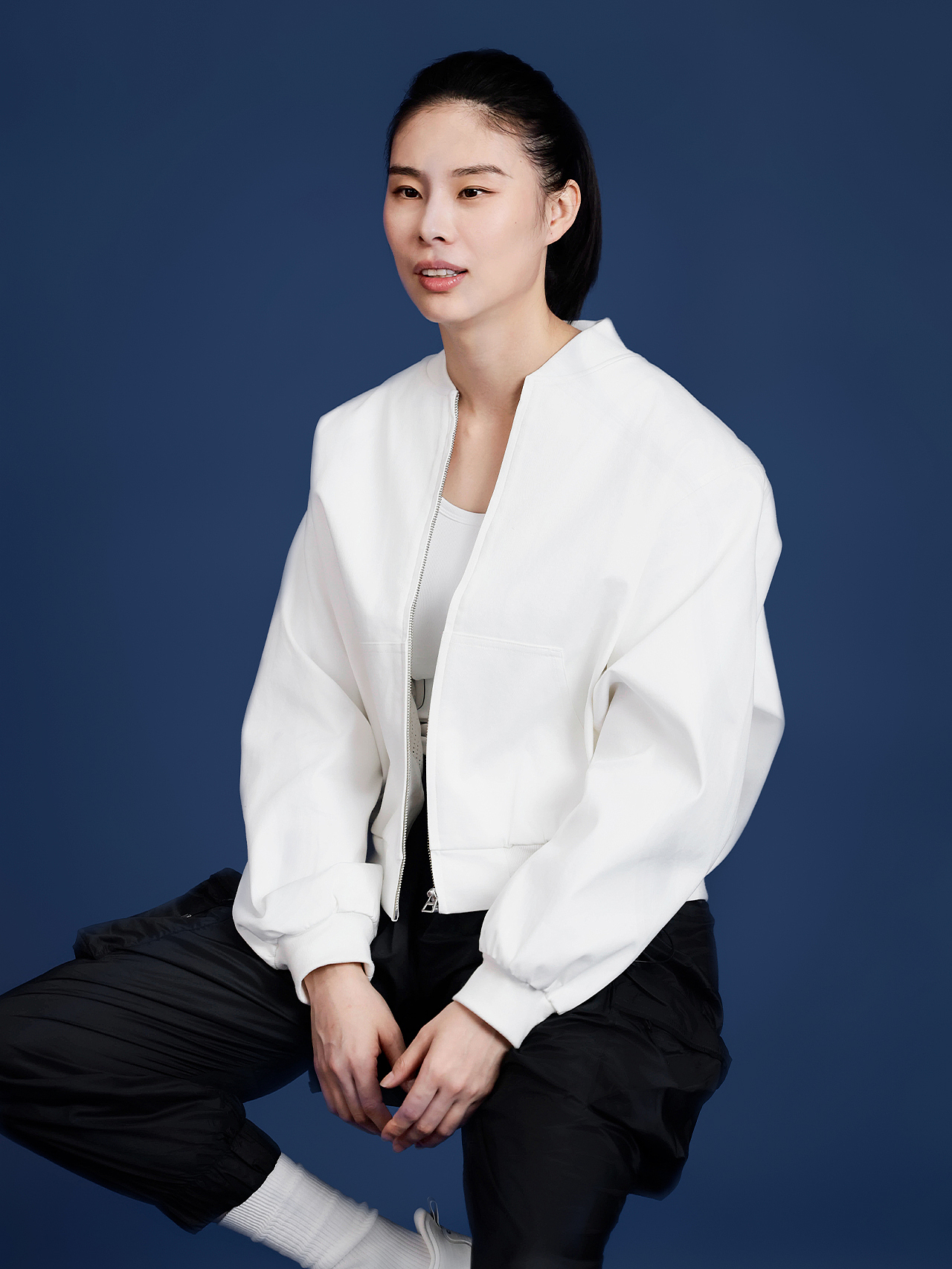 拍到了！爱笑的篮球姑娘 ⛹🏻‍♀️（图ZMzU1MzcwMjQw） - 人像摄影 - 站酷设计师一川_c1原创素材 - 站酷ZCOOL