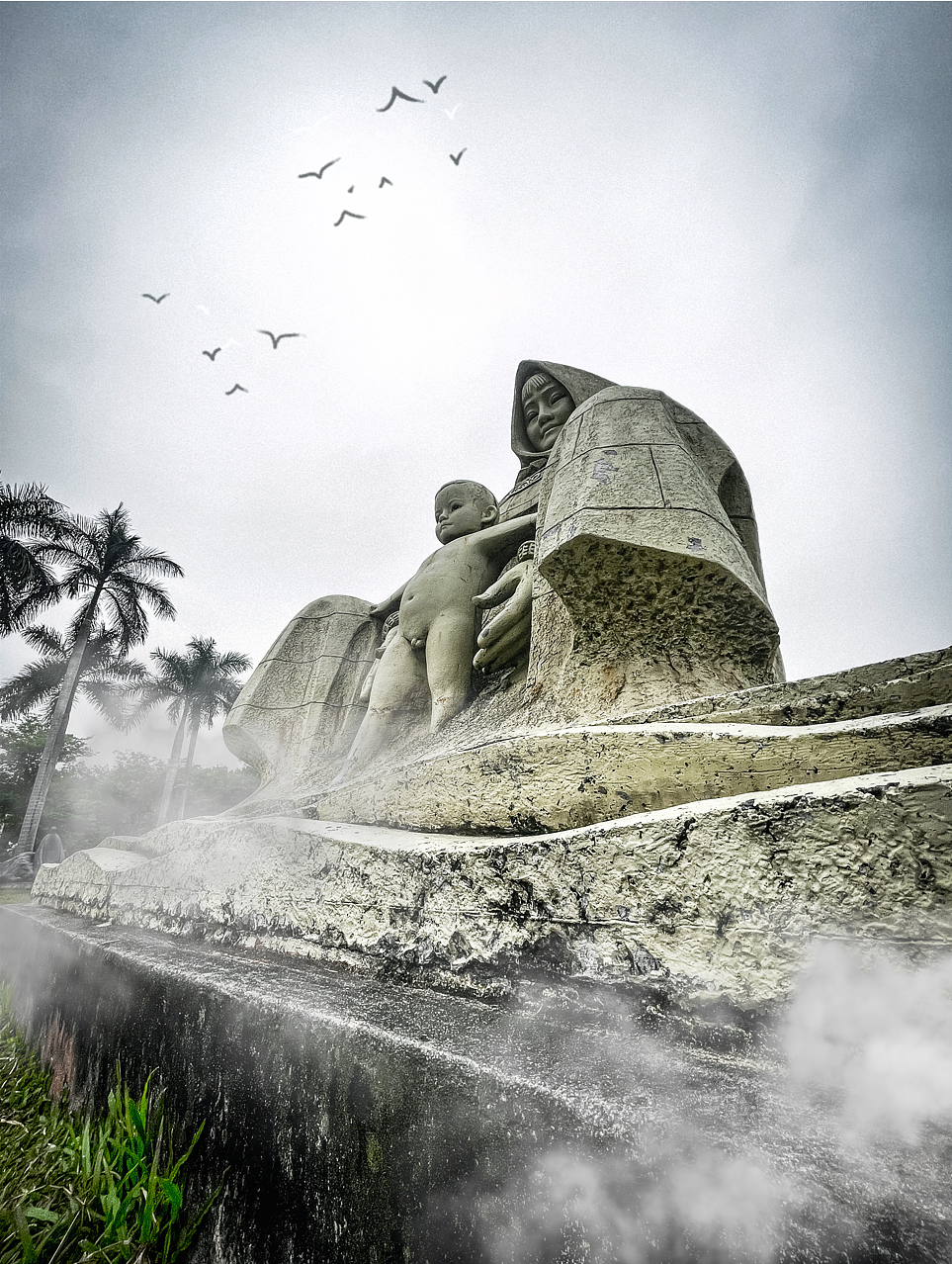 iphone-梁明诚雕塑园