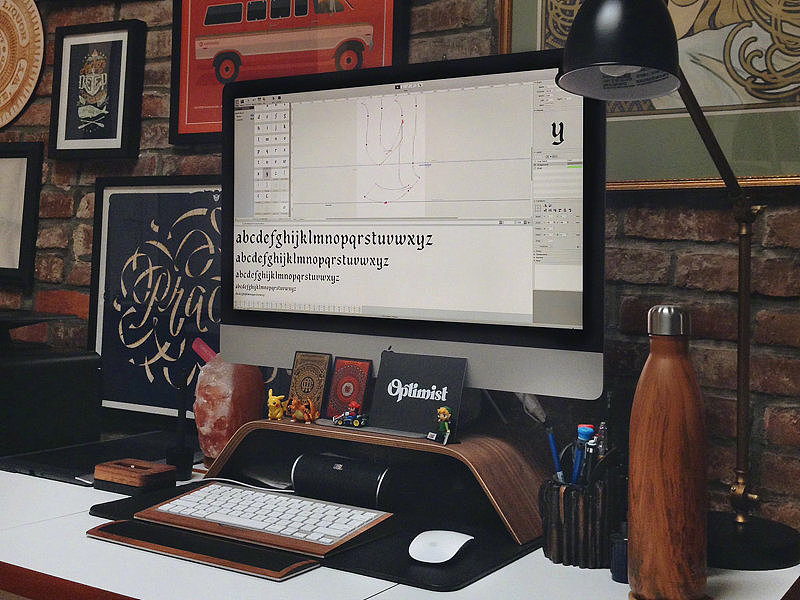 設(shè)計(jì)師的工作臺(tái)（圖ZMjMxOTM5NDc2） - 展陳設(shè)計(jì) - 站酷設(shè)計(jì)師阡陌工作室原創(chuàng)素材 - 站酷ZCOOL