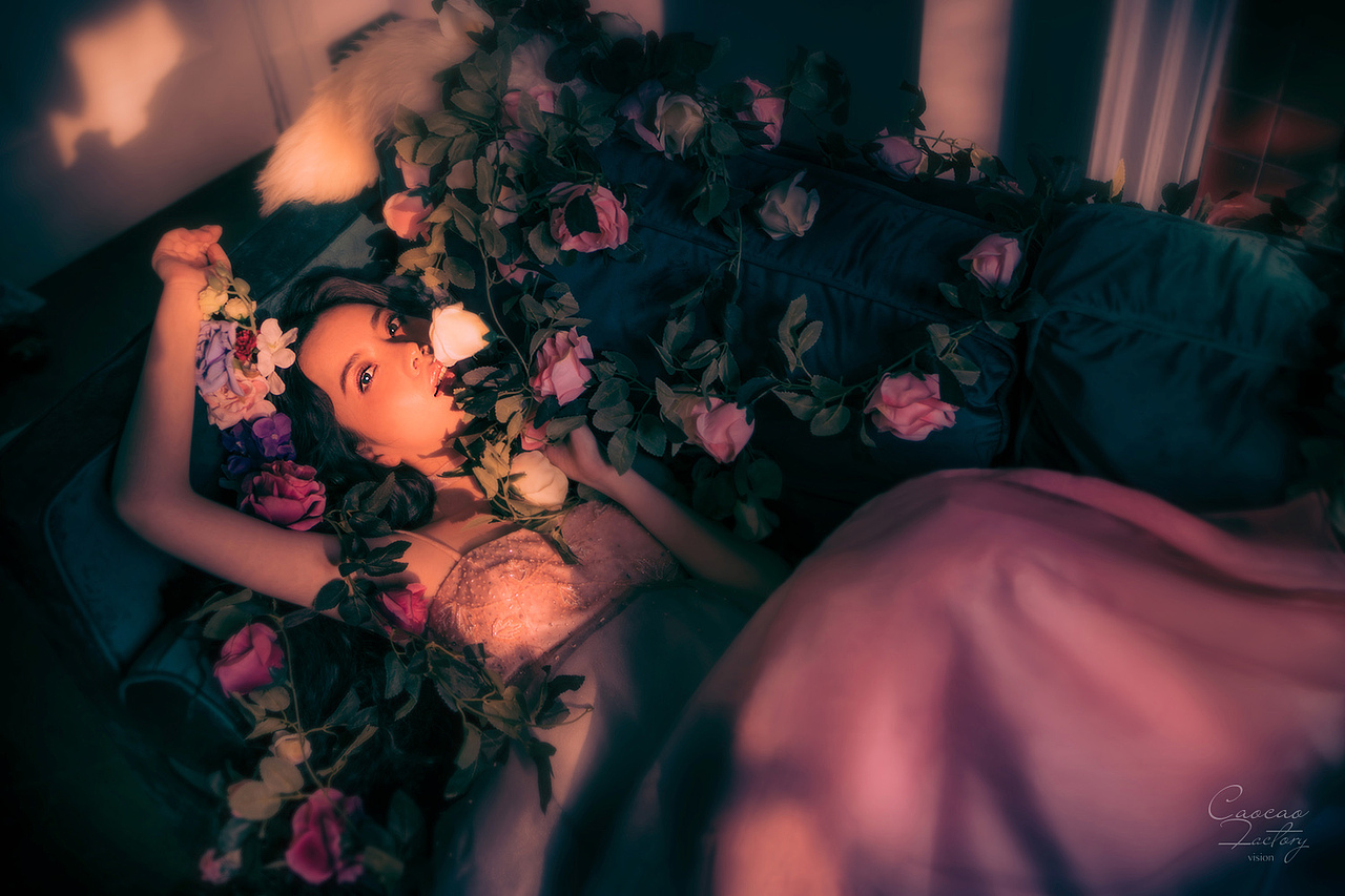 「Flowers」（图ZODk4ODA3NTI=） - 人像摄影 - 站酷设计师caocaofactory原创素材 - 站酷ZCOOL