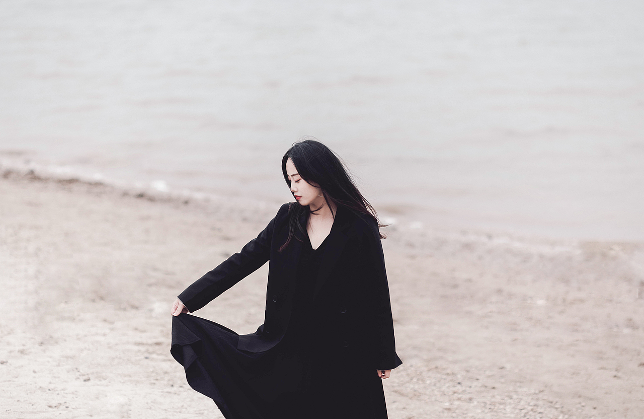 冬季里的温暖，来自心里，出自笑容（图ZMjMxOTE2MTA0） - 人像摄影 - 站酷设计师生活真闹腾原创素材 - 站酷ZCOOL