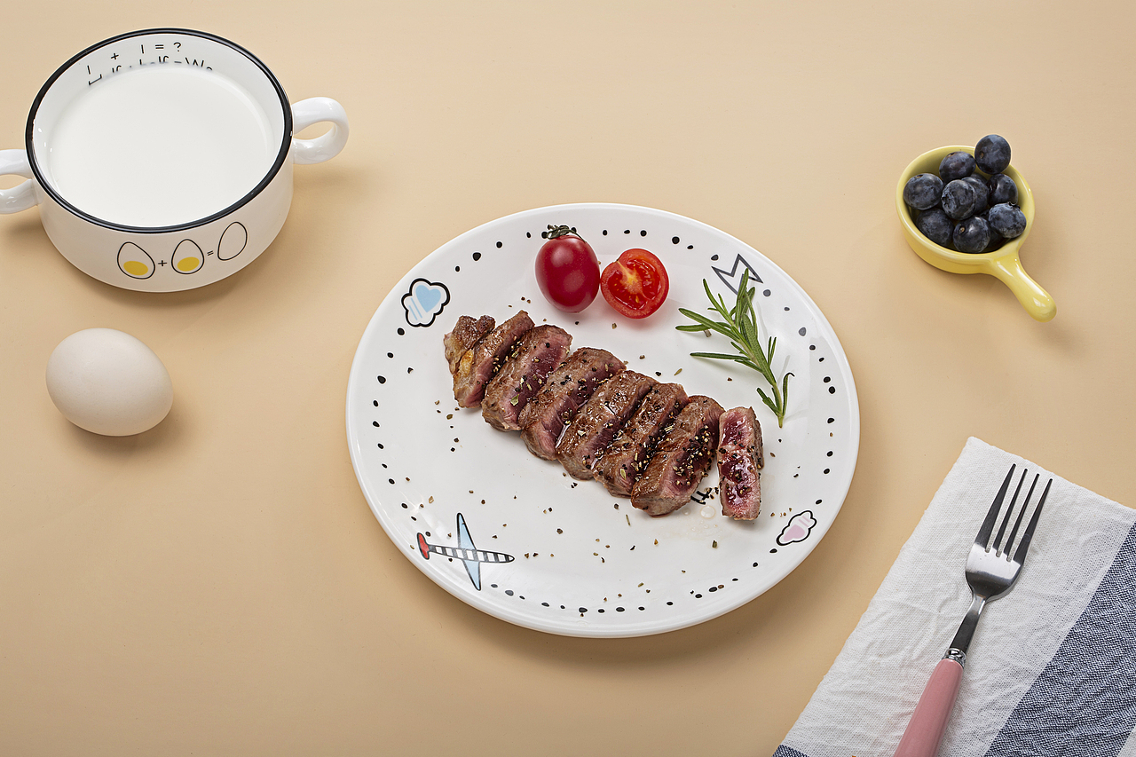 谷饲熟成肉眼儿童牛排莫塞尔mossel