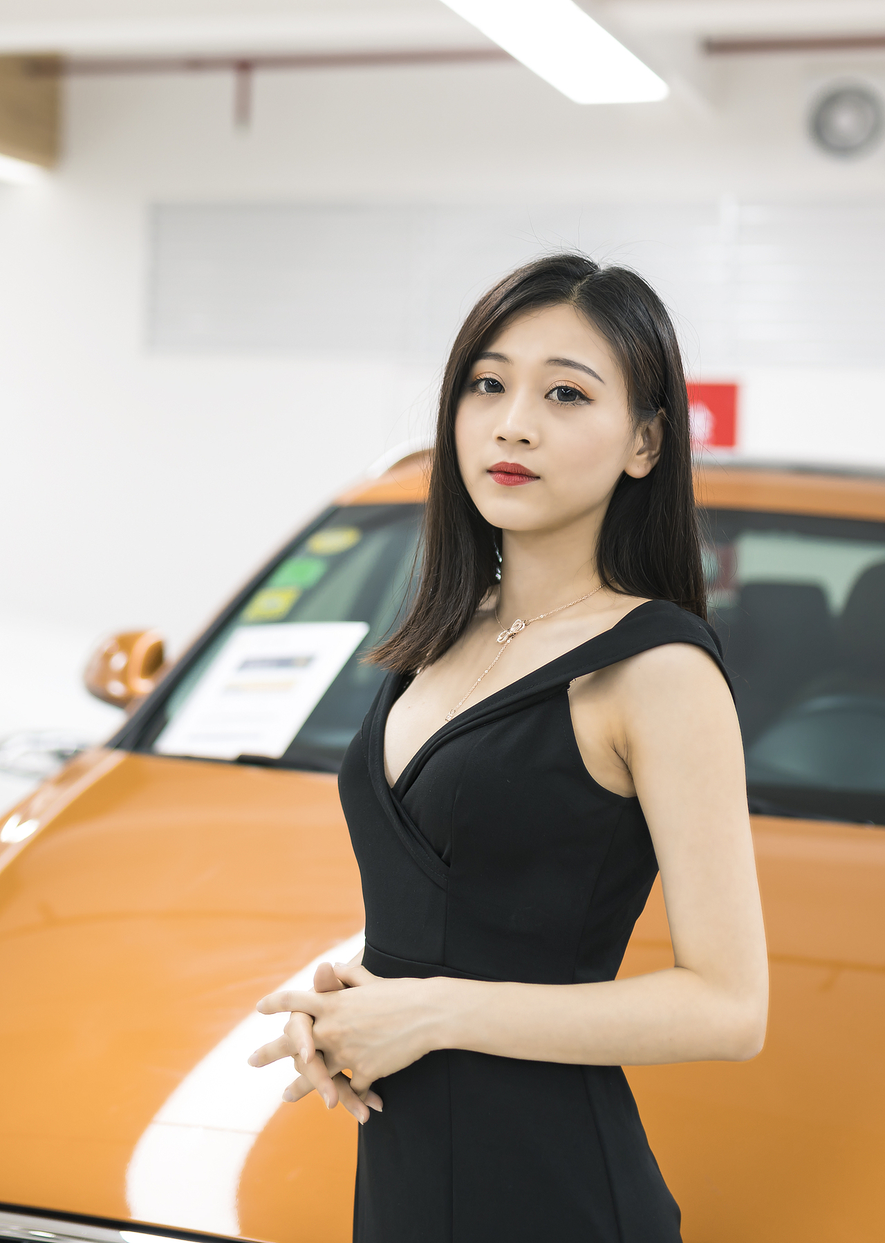 2019·4·13 車模（圖ZMTU3MTE3MzY0） - 人像攝影 - 站酷設(shè)計師偶遇木偶原創(chuàng)素材 - 站酷ZCOOL