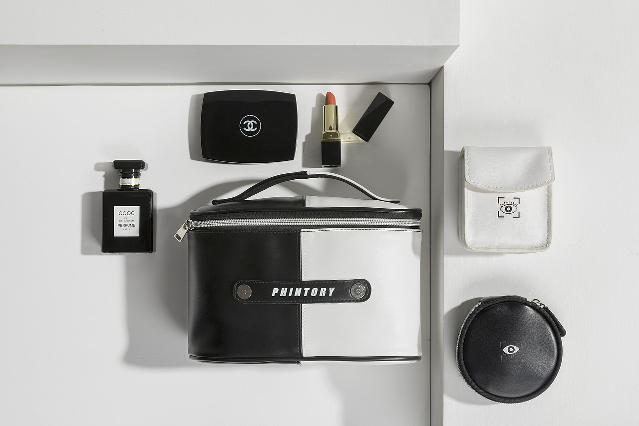 化妆包产品拍摄颜色搭配组合图创意图拍摄