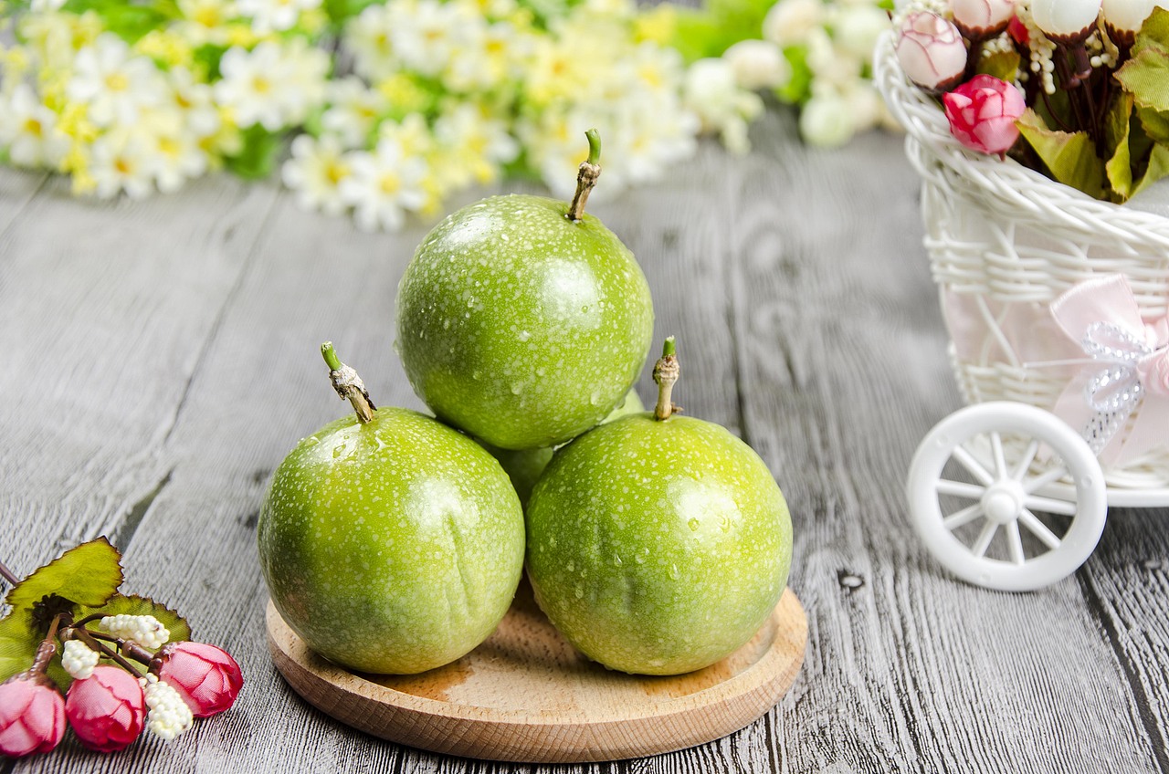 黃金百香果（圖ZMjAwNjkzNTE2） - 產(chǎn)品攝影 - 站酷設(shè)計師攝影潘婷原創(chuàng)素材 - 站酷ZCOOL