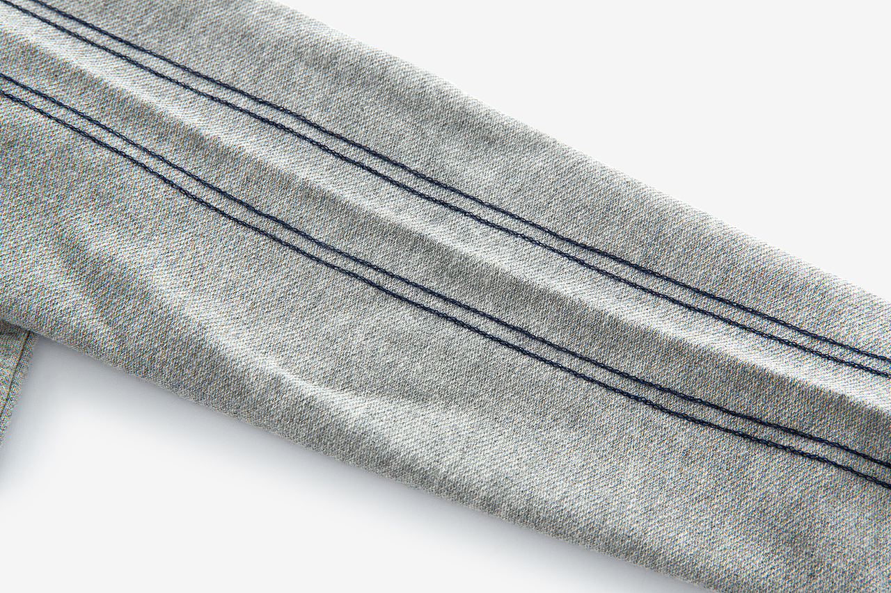 亲子肩部明线长袖t童装服装衣服产品静物白底拍摄