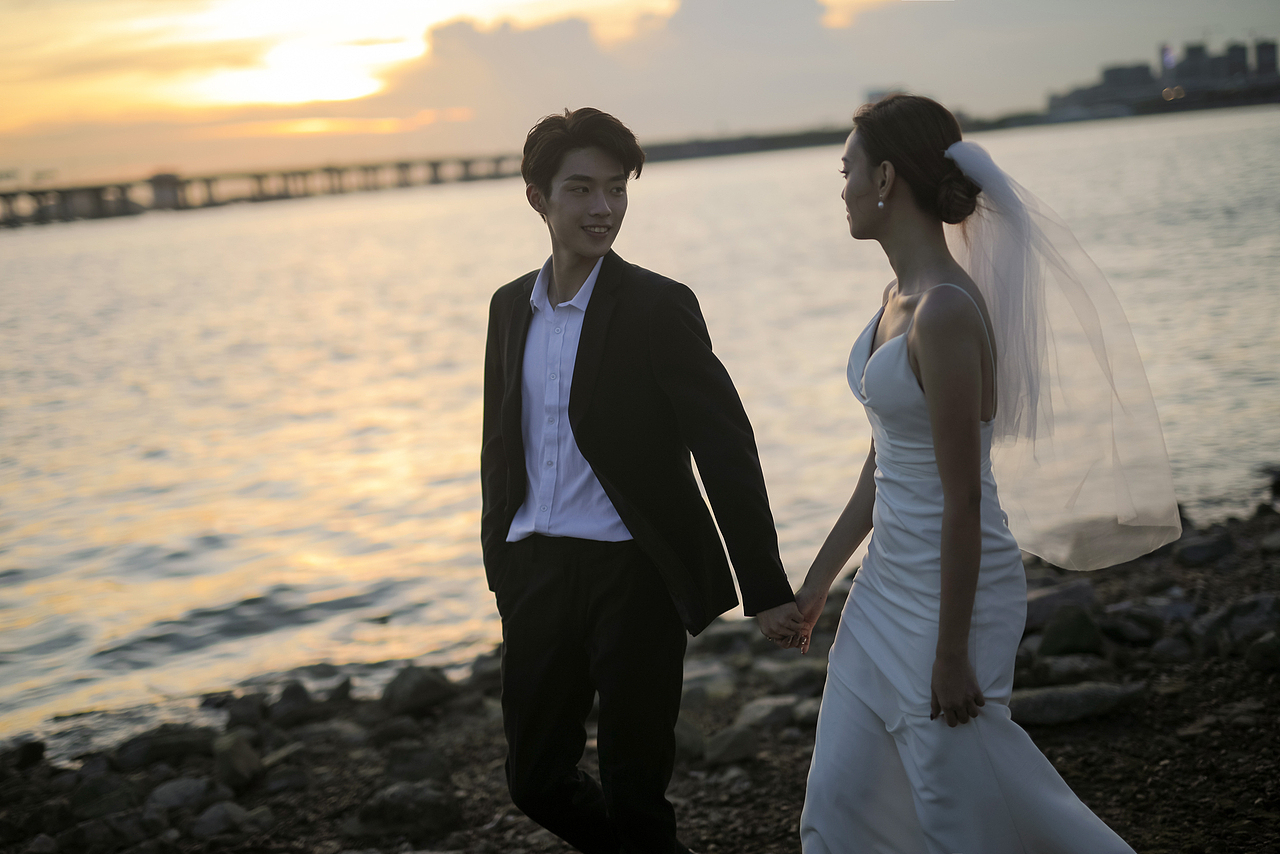 落日之前（图ZMjU3NjM3OTI0） - 婚礼摄影 - 站酷设计师yuu0105原创素材 - 站酷ZCOOL