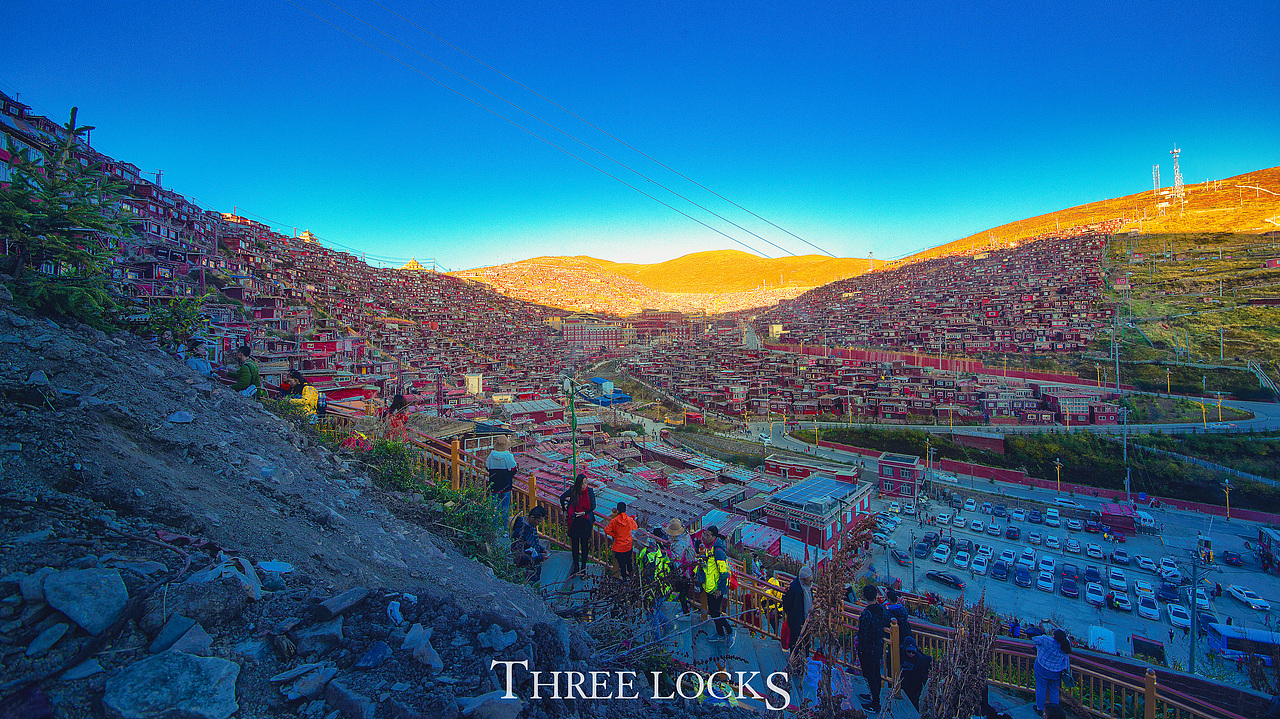 色达五明佛学院