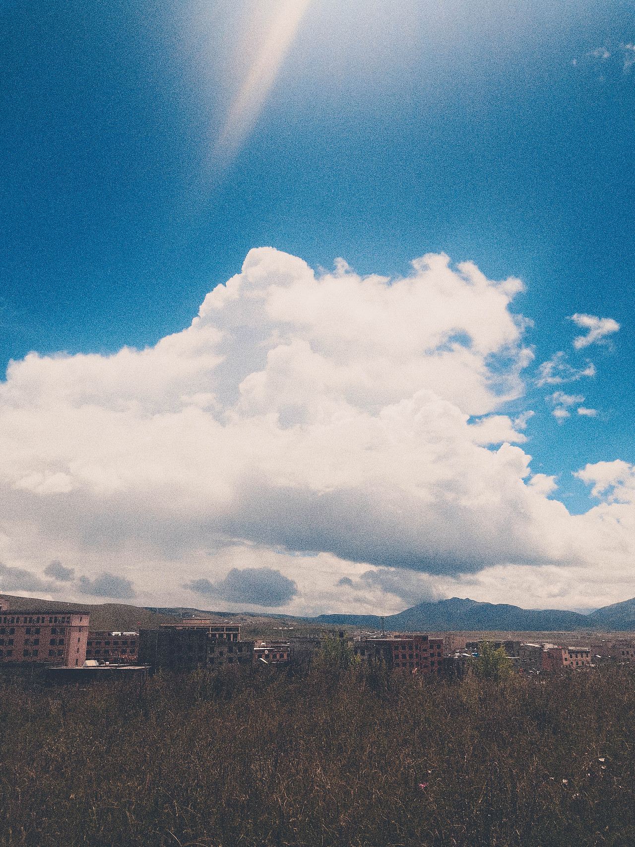 稻城，We Coming！（图ZMjI1MzgxMjA0） - 人文/纪实摄影 - 站酷设计师有人爱茶煲原创素材 - 站酷ZCOOL