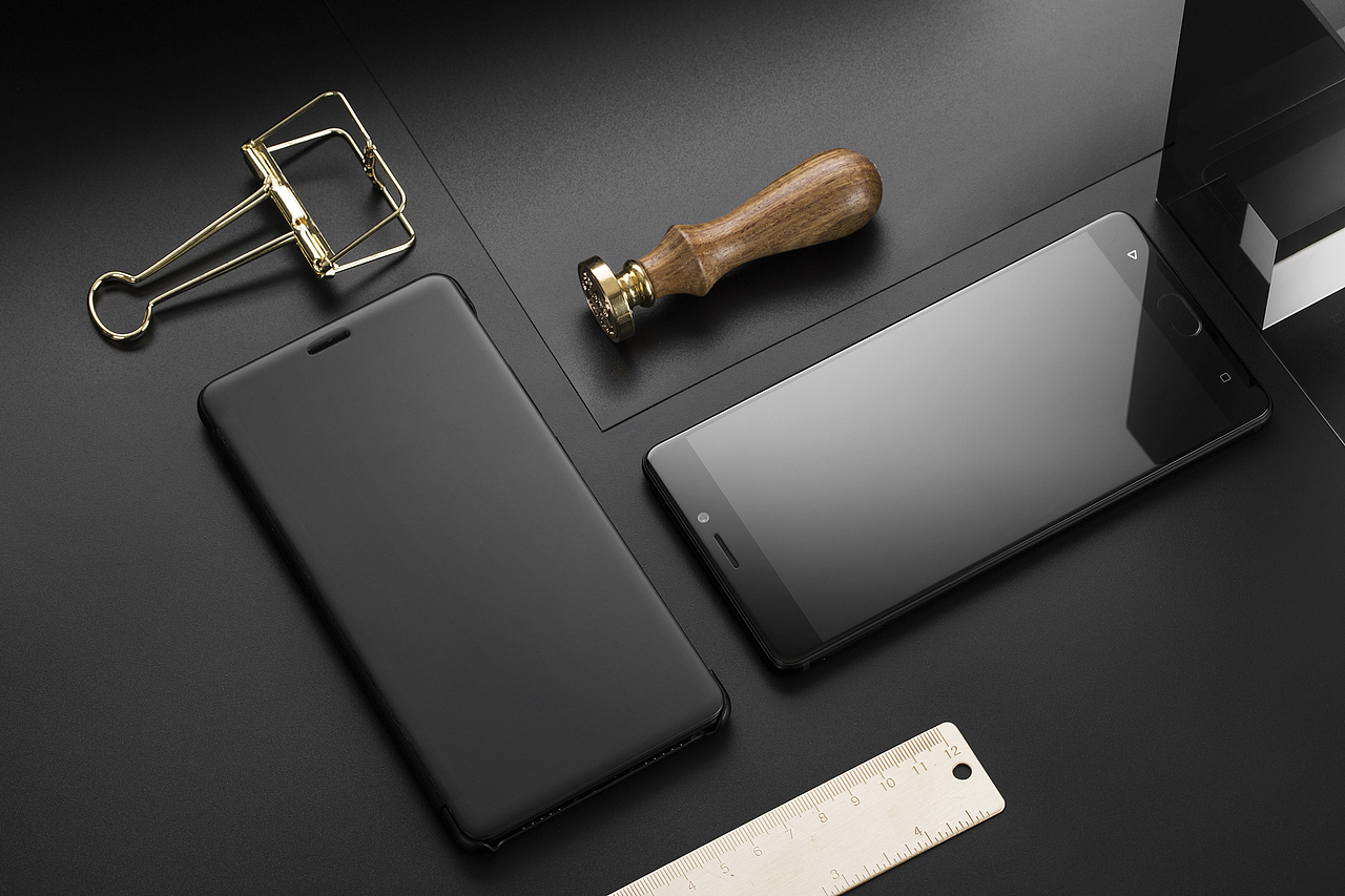 金立M6S PLUS 达康书记带盐（图ZNzgxMjY2NzY=） - 产品摄影 - 站酷设计师X老师会拍照原创素材 - 站酷ZCOOL