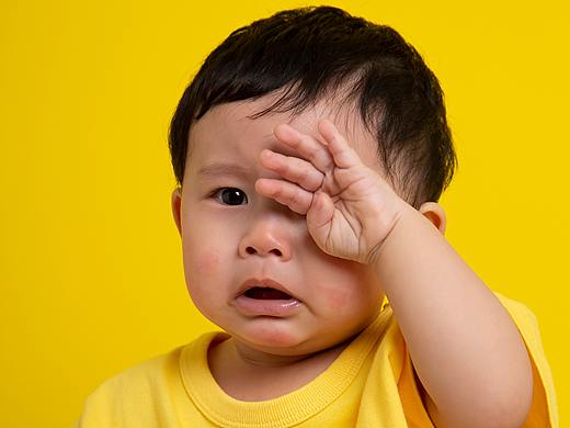 Pure color child portrait