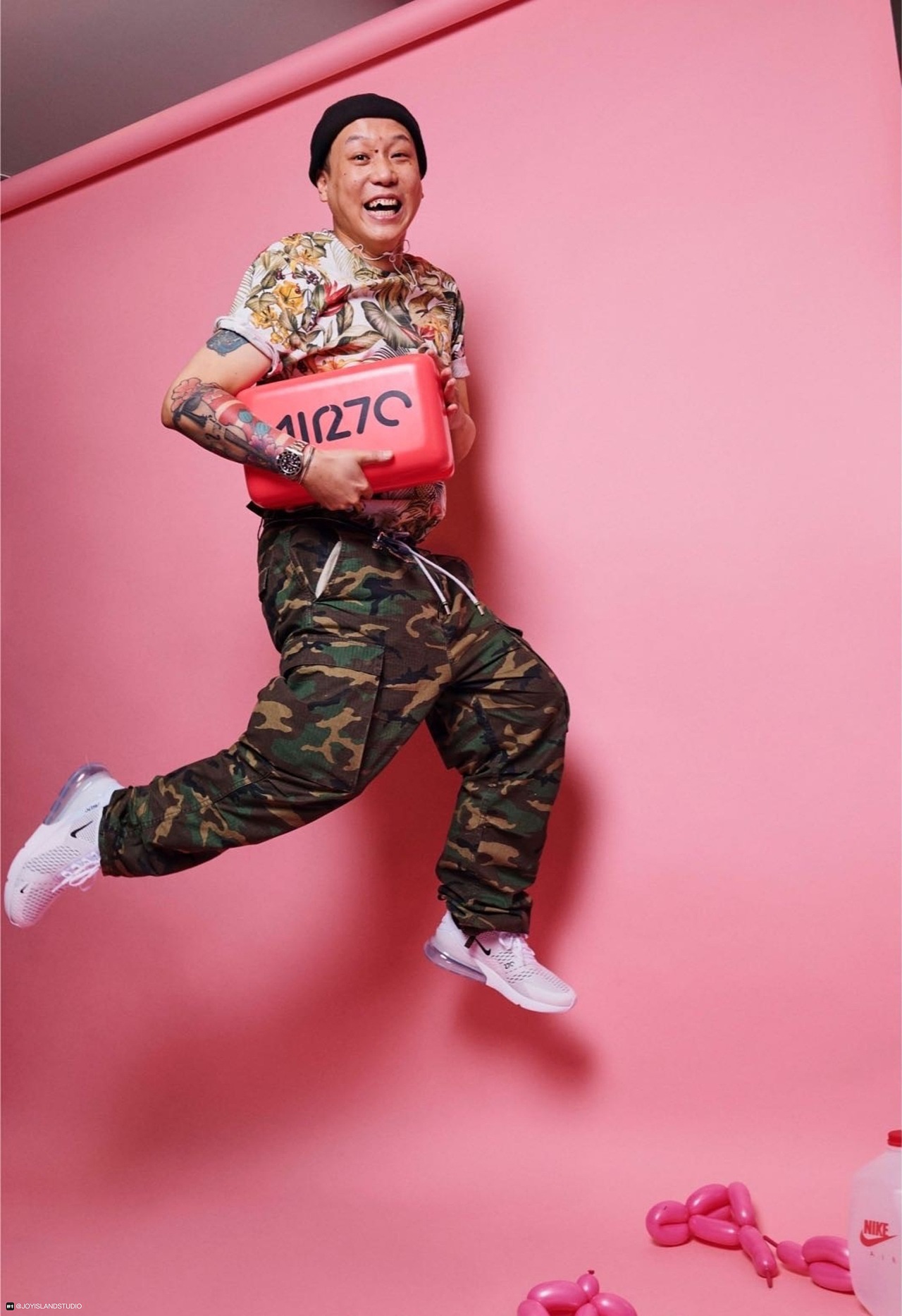 NIKE x JOYISLANDSTUDIO