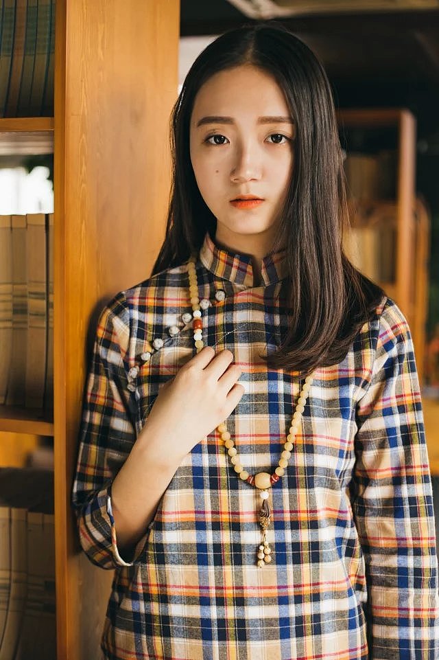 是你给我宁静的感觉,让我从此爱上这个世界