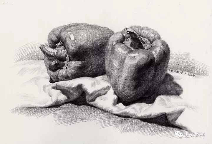 贵州美术网分享经典素描静物作品,来源于步步教学