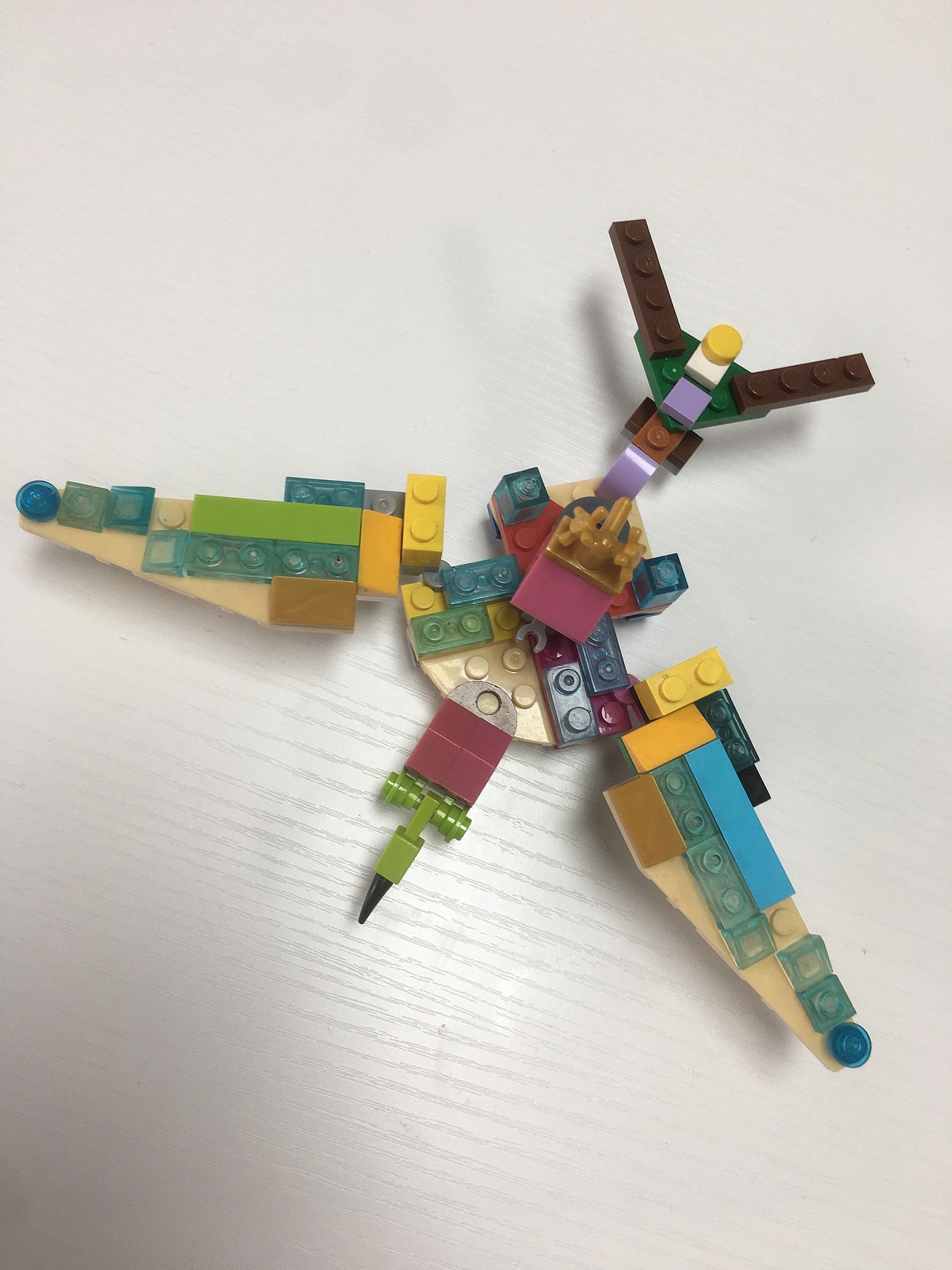 散的积木随便拼装