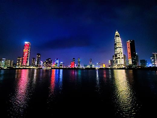 深圳