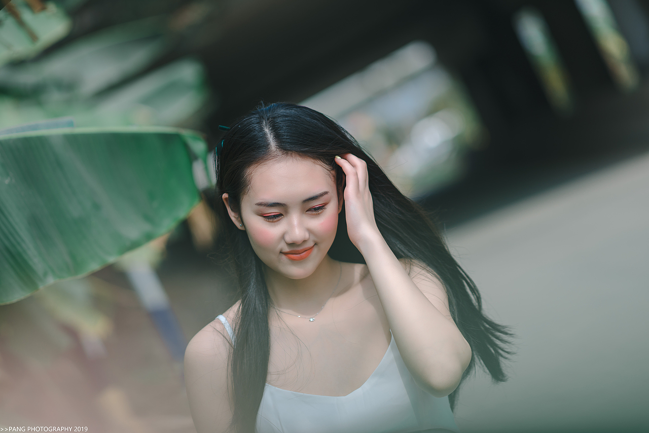 广州有点热。（图ZMTg2OTA1NDM2） - 人像摄影 - 站酷设计师摄影师鹏少原创素材 - 站酷ZCOOL