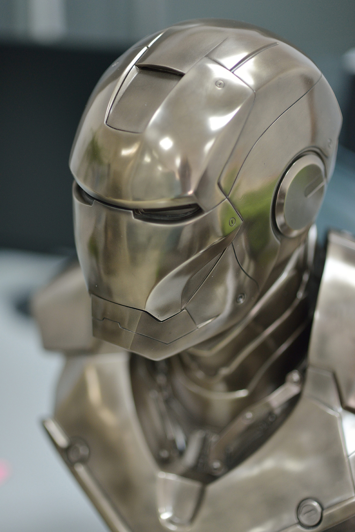 钢铁侠02半胸像等待了2个月终于到手了