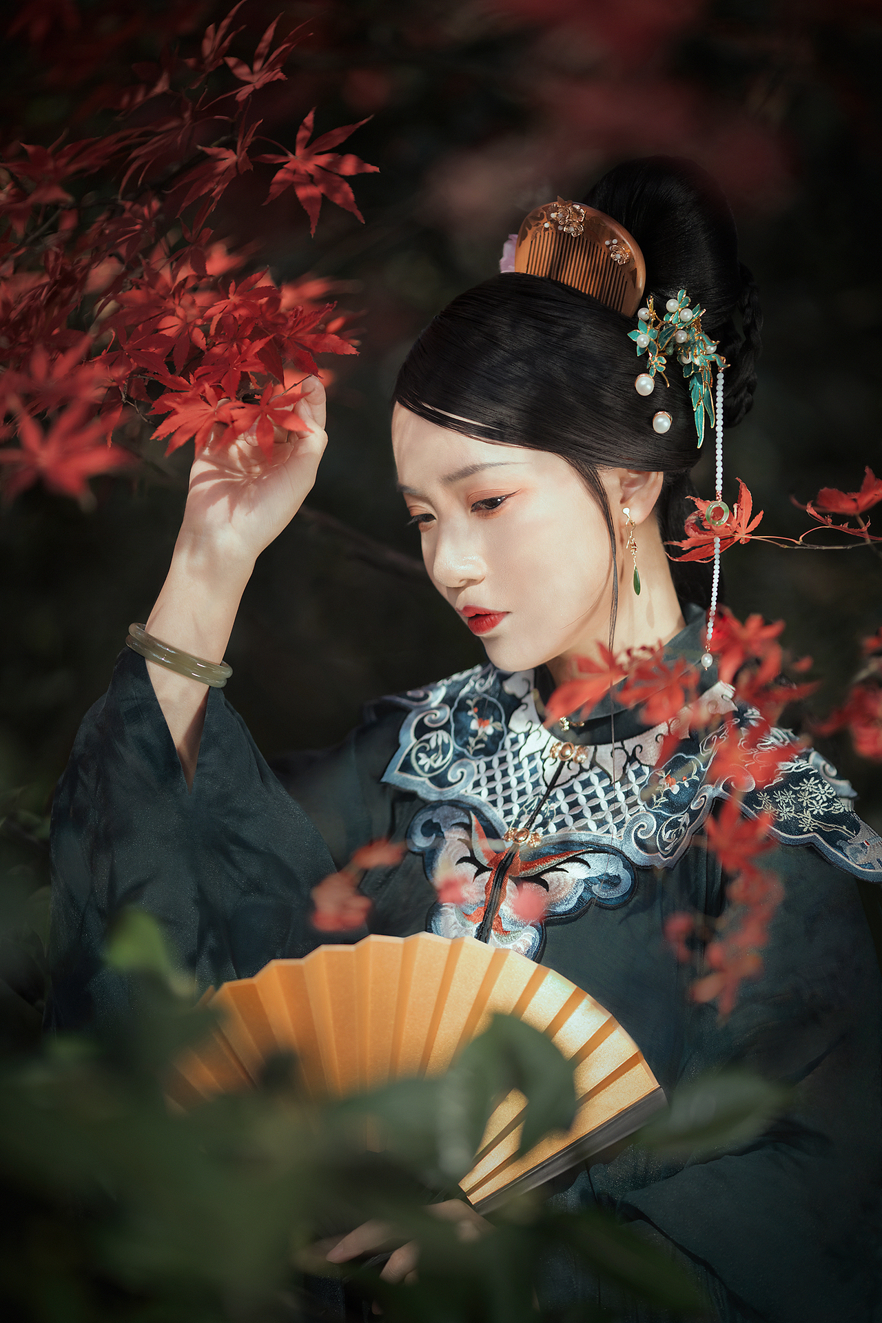 阿菁（图ZMjEzNzAxMDA4） - 人像摄影 - 站酷设计师藤末原创素材 - 站酷ZCOOL