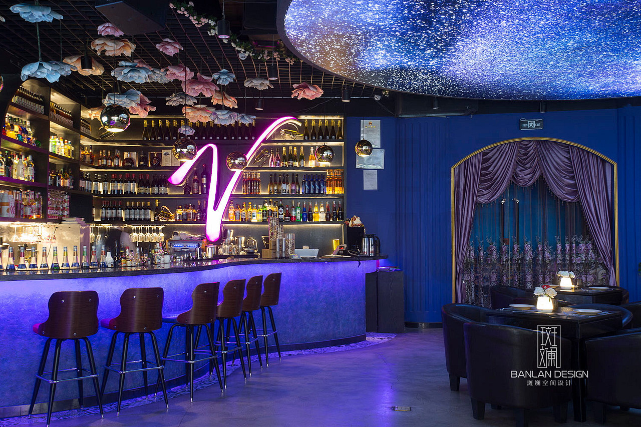 斑斓空间viva清吧