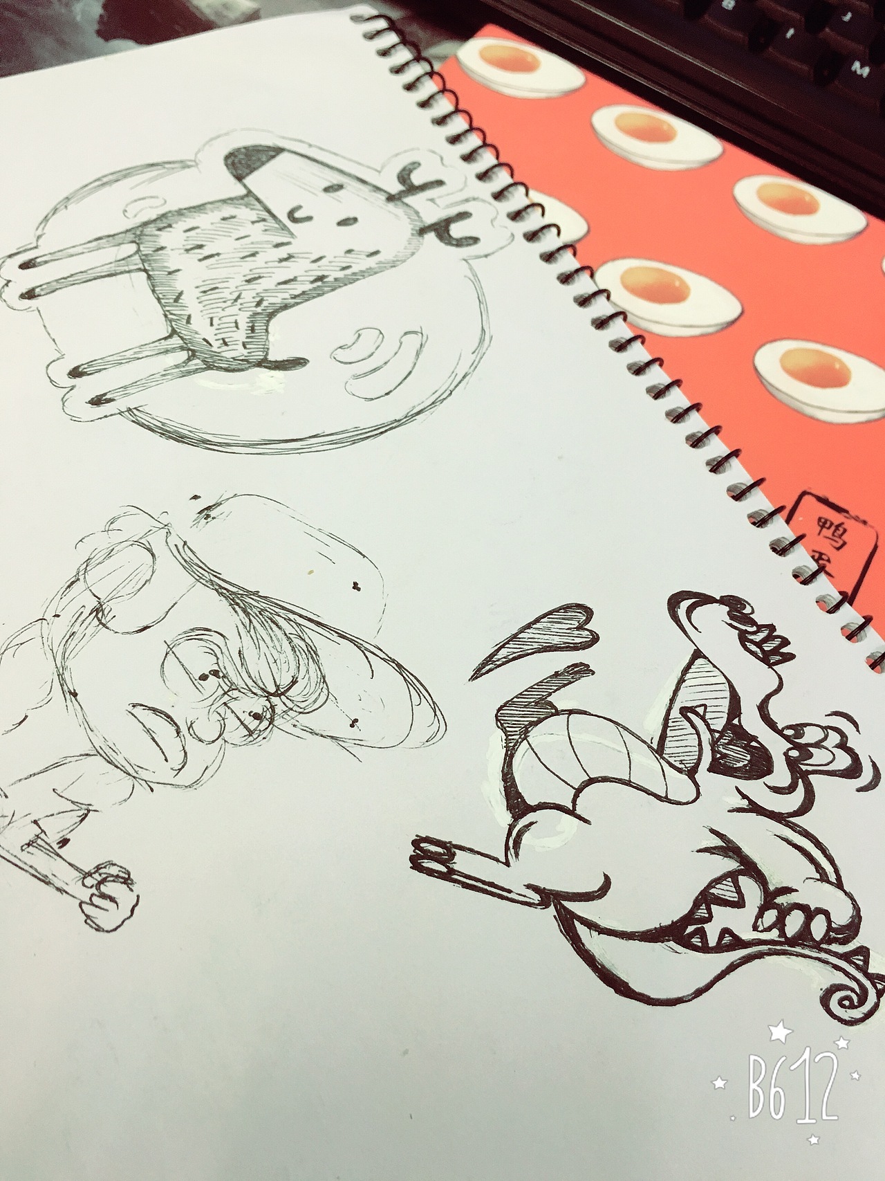 原创临摹都有，乱涂乱画练习中