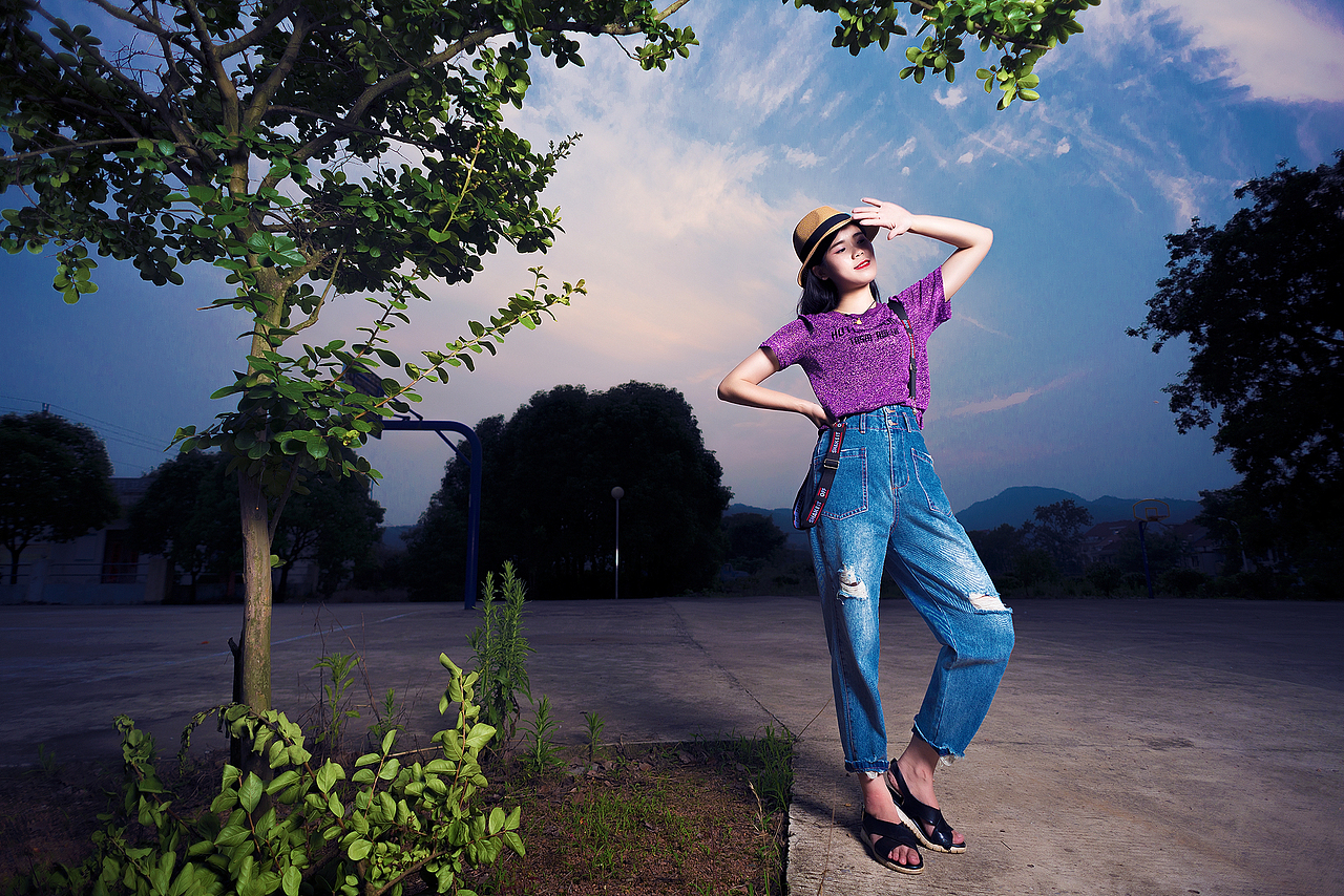 摄影师的老婆 胁迫都成为半个模特（图ZMTE2ODE4MDU2） - 人像摄影 - 站酷设计师pobehu原创素材 - 站酷ZCOOL