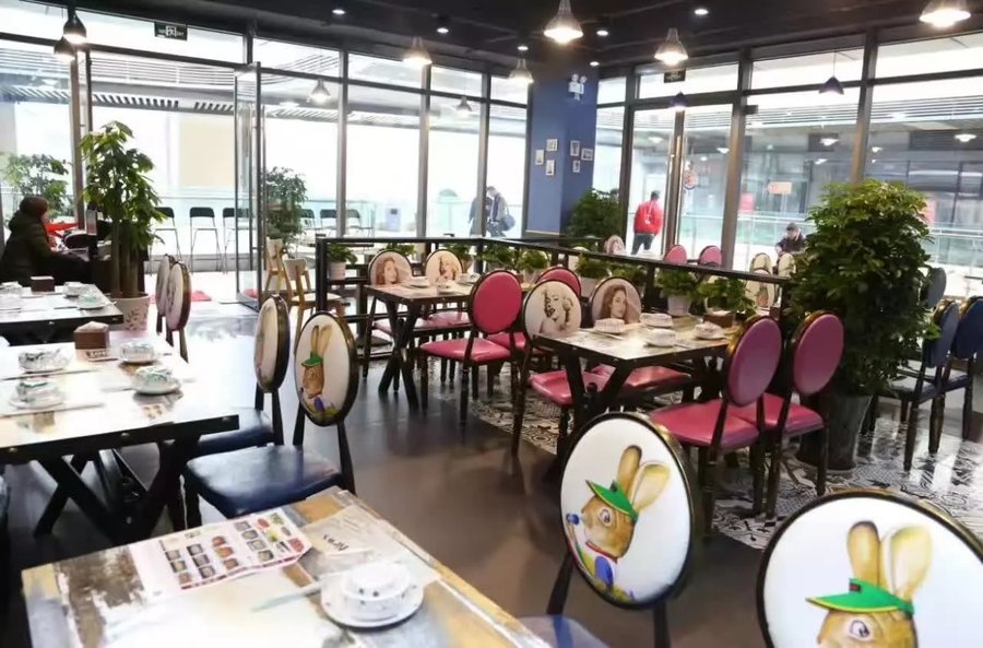 宜宾餐厅设计公司哪家好--卓巧装饰