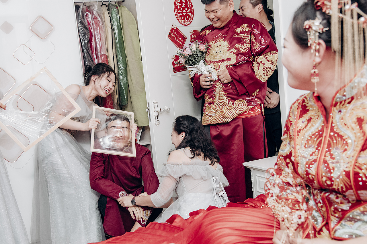 幸福就是笑口常开（图ZMjQ3NzE5MTU2） - 人文/纪实摄影 - 站酷设计师婚礼摄影师大白原创素材 - 站酷ZCOOL