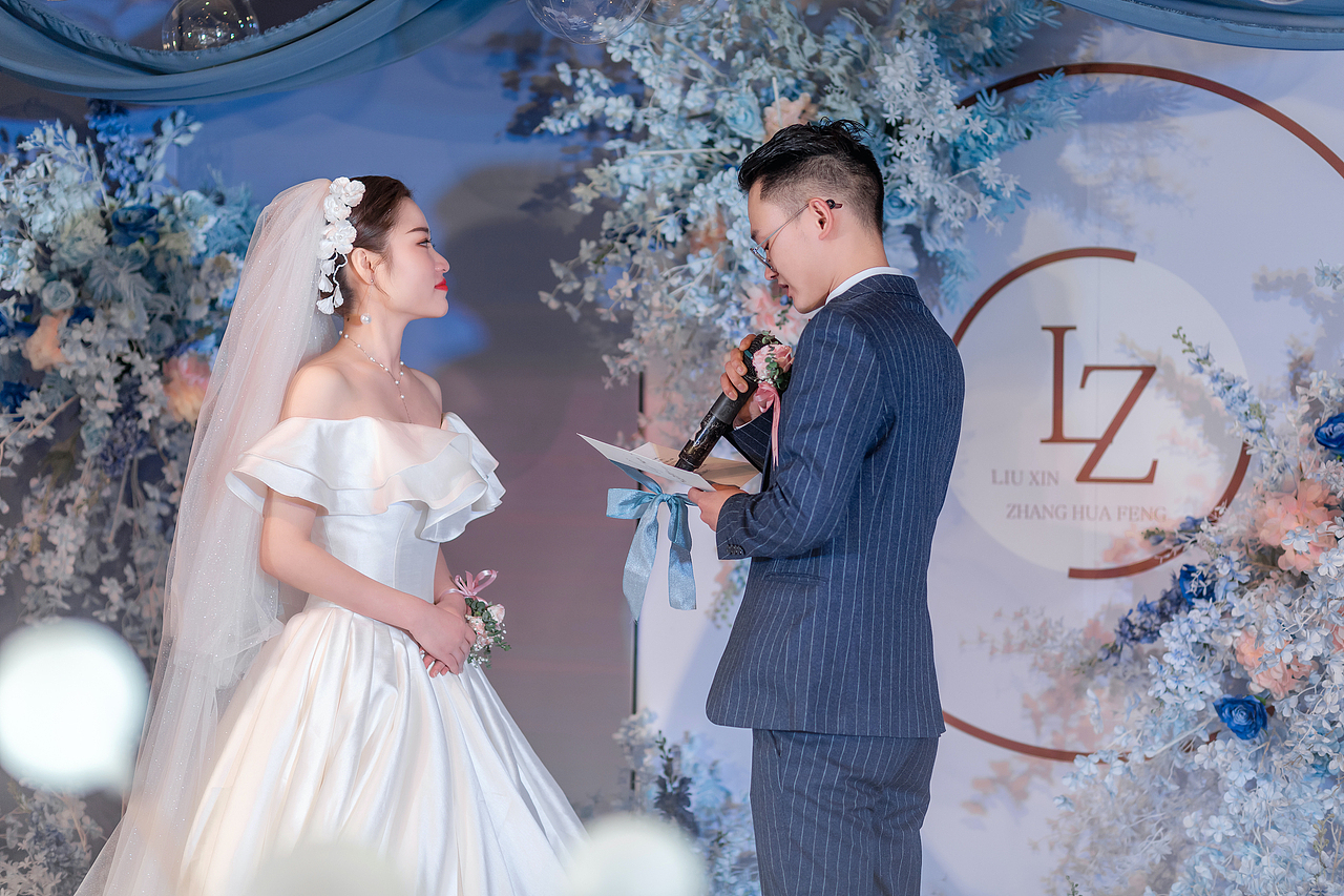 2021.10.25婚礼作品（图ZMjg5MTE0MDk2） - 婚礼摄影 - 站酷设计师张十叁婚礼摄影原创素材 - 站酷ZCOOL