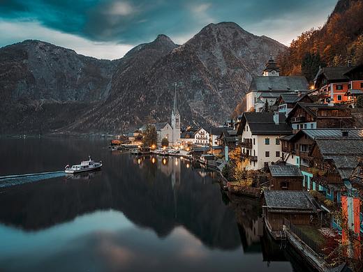 入夜小镇hallstatt